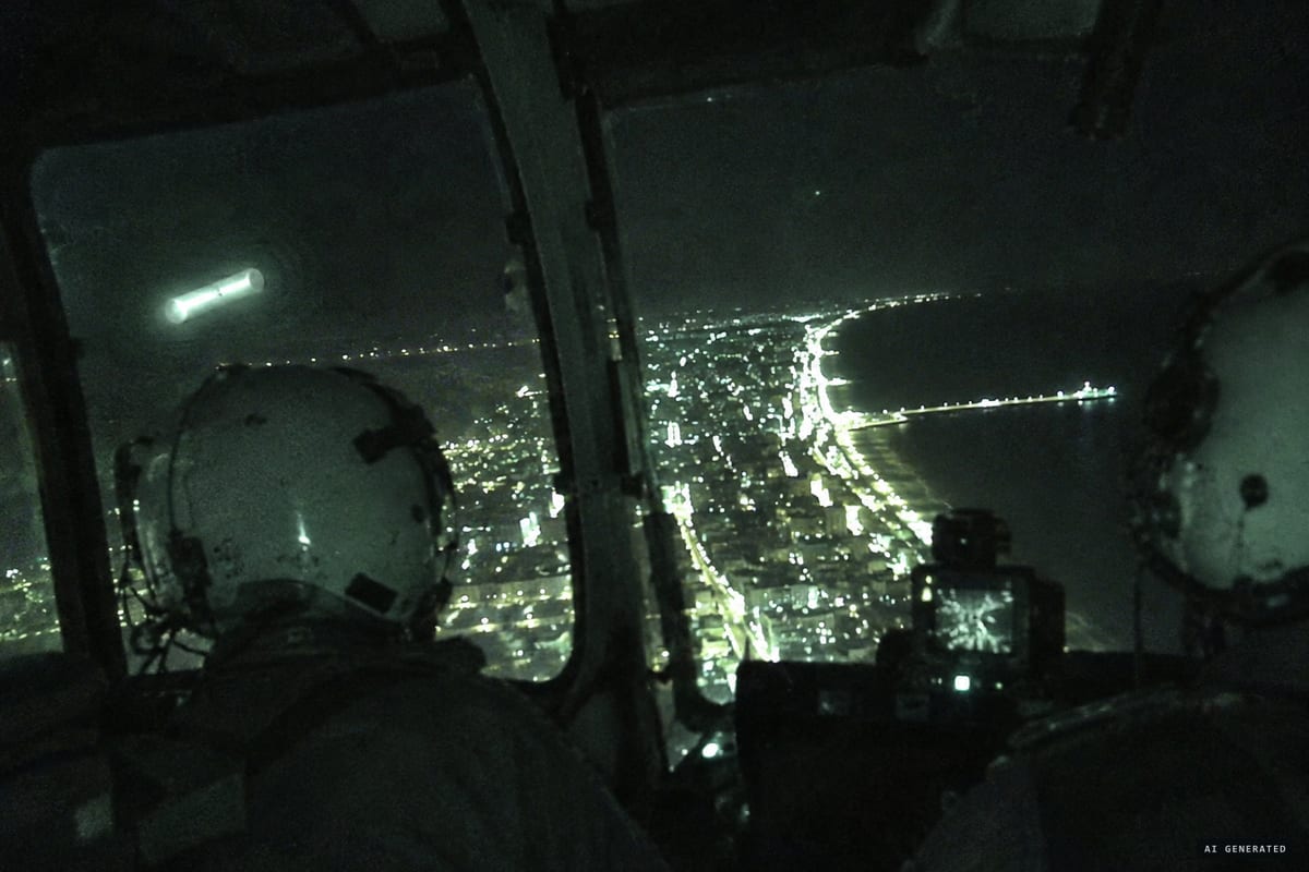 Night of 11 August 2000: a compact cylindrical object sweeps past a Sussex Police helicopter flying about 1,000 feet above Brighton, just before the crew's three-minute chase on camera.