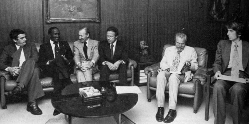 Photo of the July 1978 UN meeting on UFOs; URL built from a relative link and not loaded