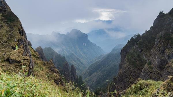 Header image for the secretchina story on the Shennongjia wildman encounter; probably an illustration